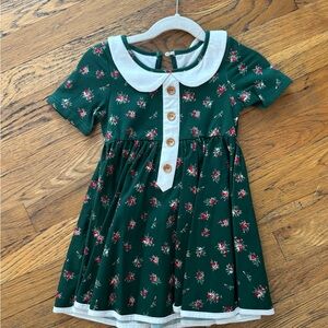 Sweet Honey Holiday Dress 4t with pockets nwt